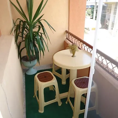 Geri 1 Apartment Pomorie